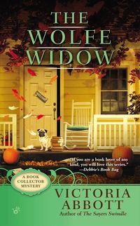 Cover image: The Wolfe Widow 9780425255308