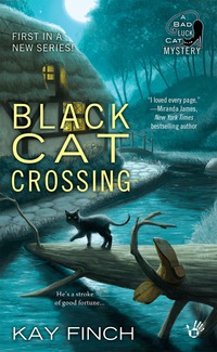 Cover image: Black Cat Crossing 9780425275245