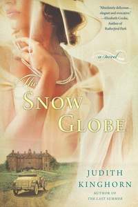 Cover image: The Snow Globe 9780451472090