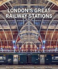 Omslagafbeelding: London's Great Railway Stations 9780711266612
