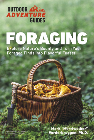 Cover image: Foraging 9780744051445