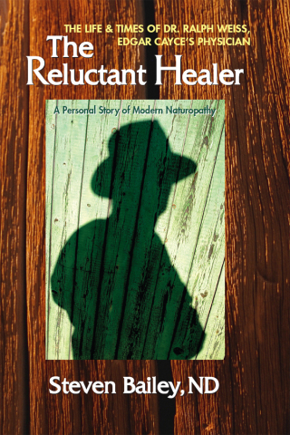 Immagine di copertina: The Reluctant Healer 9780757003820
