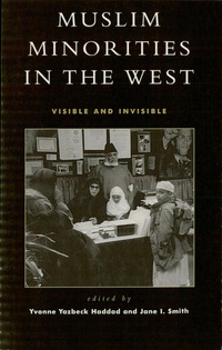 Immagine di copertina: Muslim Minorities in the West 9780759102170