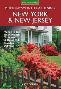 Omslagafbeelding: New York & New Jersey Month-by-Month Gardening 9781591866572