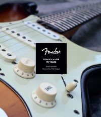 Cover image: Fender Stratocaster 70 Years 9780760385166