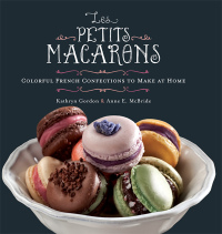 Cover image: Les Petits Macarons 9780762443635