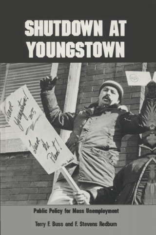 Cover image: Shutdown at Youngstown 9780873956475