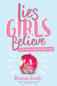 Imagen de portada: Lies Girls Believe 9780802414472