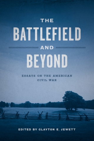 Omslagafbeelding: The Battlefield and Beyond 9780807143582