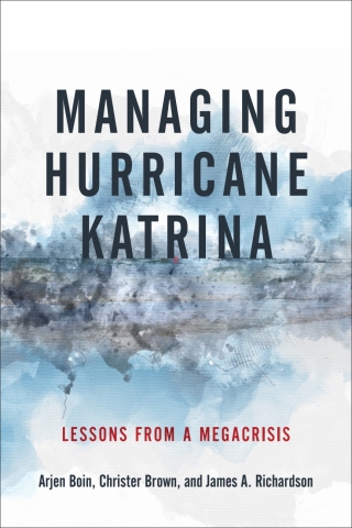 Cover image: Managing Hurricane Katrina 9780807170441
