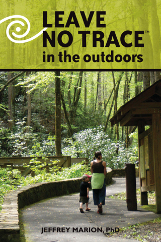 Imagen de portada: Leave No Trace in the Outdoors 9780811713634
