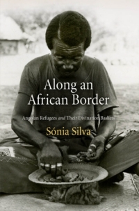 Cover image: Along an African Border 9780812222685