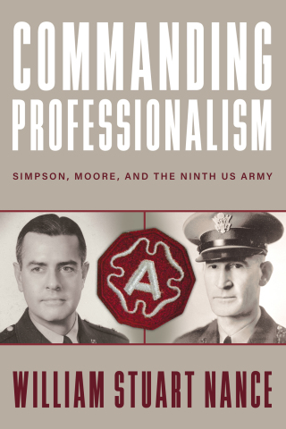 Cover image: Commanding Professionalism 9780813198231