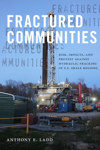 Cover image: Fractured Communities 9780813587677