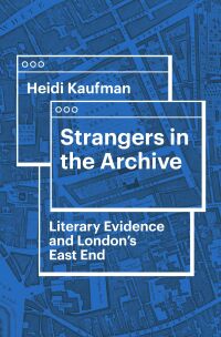 Titelbild: Strangers in the Archive 9780813947372