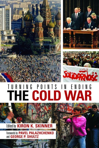 صورة الغلاف: Turning Points in Ending the Cold War 1st edition 9780817946319