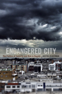 Imagen de portada: Endangered City 9780822361435