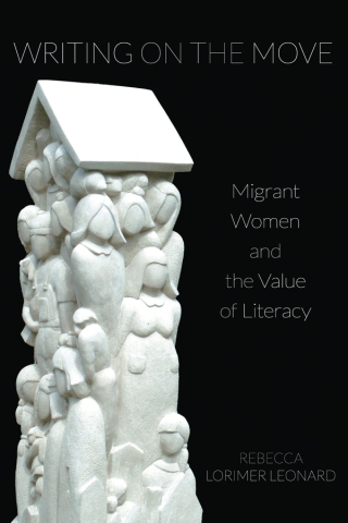Imagen de portada: Writing on the Move 9780822965053