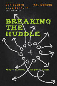 Cover image: Breaking the Huddle 9780830844913