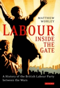 Omslagafbeelding: Labour Inside the Gate 1st edition 9781845113322