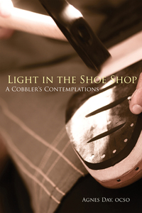 Omslagafbeelding: Light in the Shoe Shop 9780879070366