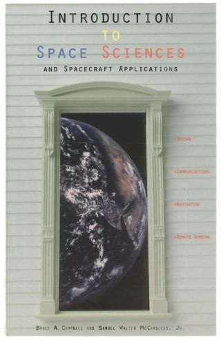 Immagine di copertina: Introduction to Space Sciences and Spacecraft Applications 9780884154112