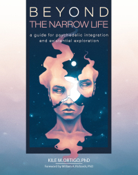 Cover image: Beyond the Narrow Life 9780907791836