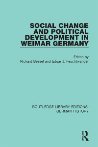 Omslagafbeelding: Social Change and Political Development in Weimar Germany 1st edition 9780367228644