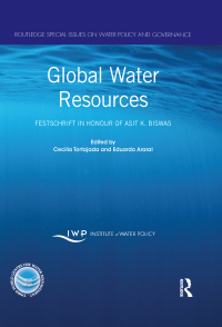 Cover image: Global Water Resources 1st edition 9781032016641