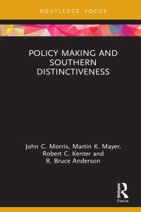 صورة الغلاف: Policy Making and Southern Distinctiveness 1st edition 9780367681944