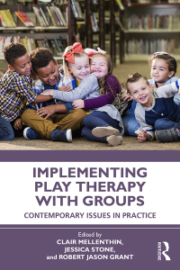 Imagen de portada: Implementing Play Therapy with Groups 1st edition 9780367556587
