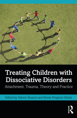 Imagen de portada: Treating Children with Dissociative Disorders 1st edition 9781032159768