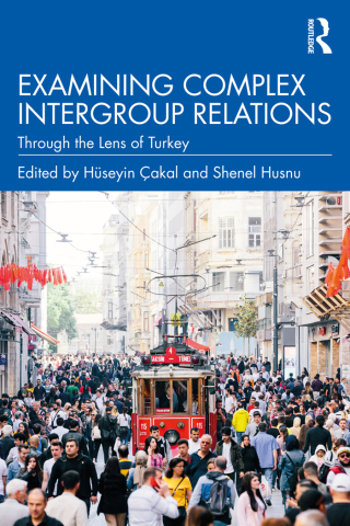 صورة الغلاف: Examining Complex Intergroup Relations 1st edition 9781032022284