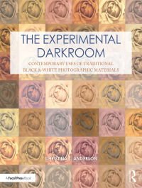 صورة الغلاف: The Experimental Darkroom 1st edition 9781032149578