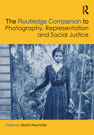 Omslagafbeelding: The Routledge Companion to Photography, Representation and Social Justice 1st edition 9781032112954
