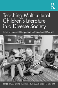 Omslagafbeelding: Teaching Multicultural Children’s Literature in a Diverse Society 1st edition 9781032325767