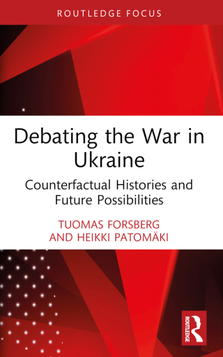 Cover image: Debating the War in Ukraine 1st edition 9781032450827