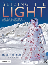 Cover image: Seizing the Light 4th edition 9781032100821