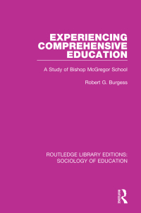 表紙画像: Experiencing Comprehensive Education 1st edition 9781138228337