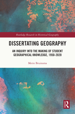 Imagen de portada: Dissertating Geography 1st edition 9781032390390
