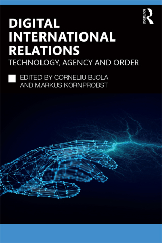 表紙画像: Digital International Relations 1st edition 9781032571324