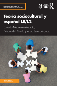 表紙画像: Teoría sociocultural y español LE/L2 1st edition 9781032189642