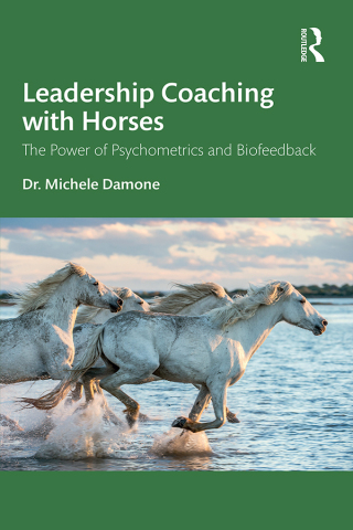 表紙画像: Leadership Coaching with Horses 1st edition 9781032683850