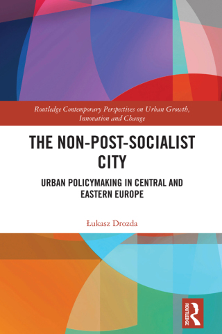 Titelbild: The Non-Post-Socialist City 1st edition 9781041122586