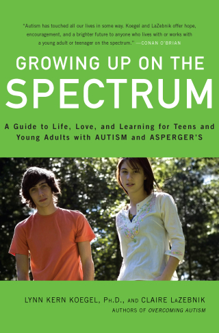 Cover image: Growing Up on the Spectrum 9780670020676