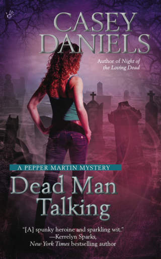 Cover image: Dead Man Talking 9780425230749