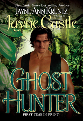 Cover image: Ghost Hunter 9780515141405