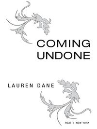 Cover image: Coming Undone 9780425232705