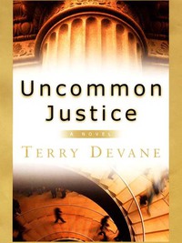 Cover image: Uncommon Justice 9780399147173