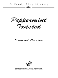 Cover image: Peppermint Twisted 9780425212271